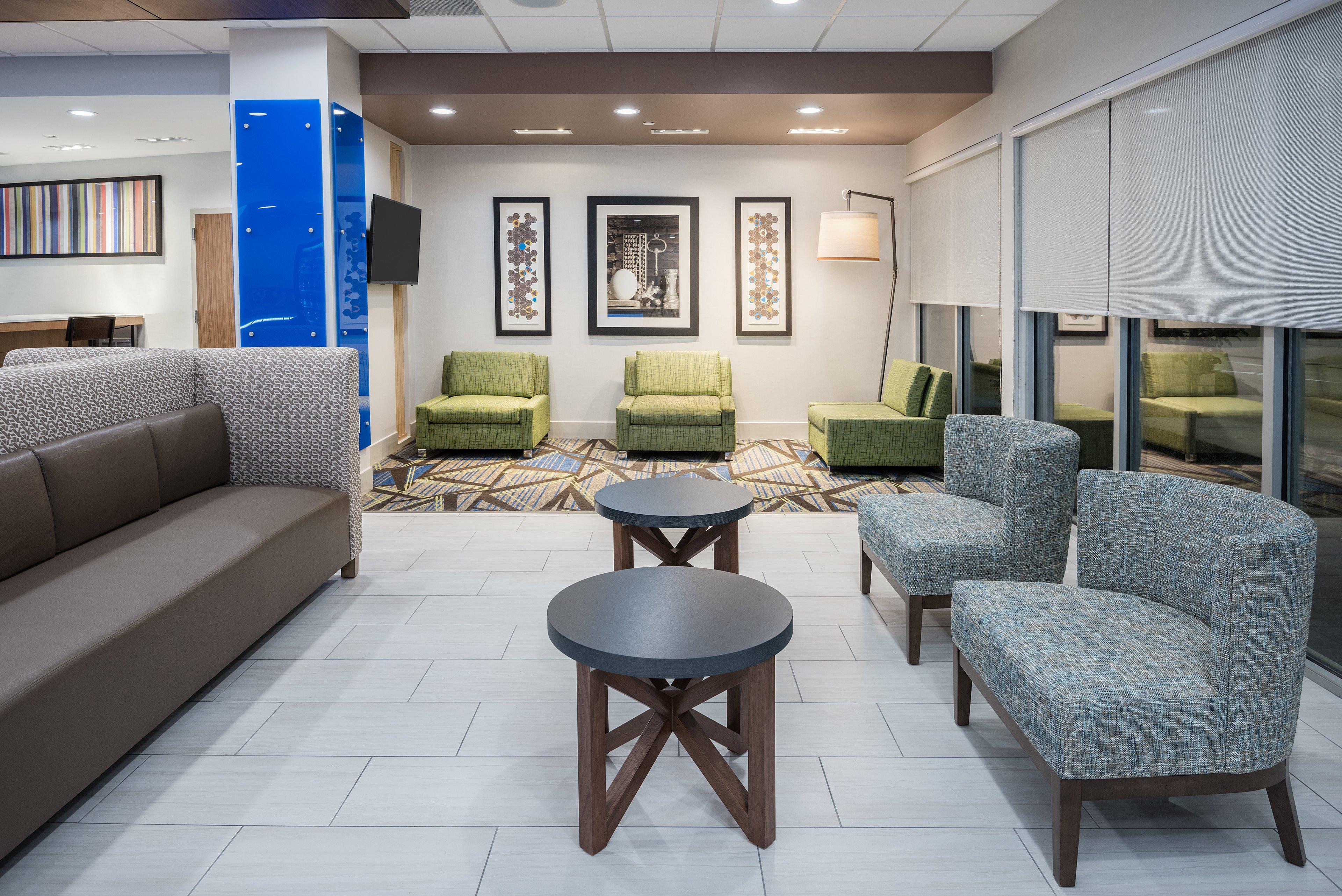 Holiday Inn Express & Suites- Sugar Land Se - Missouri City By Ihg Exterior photo